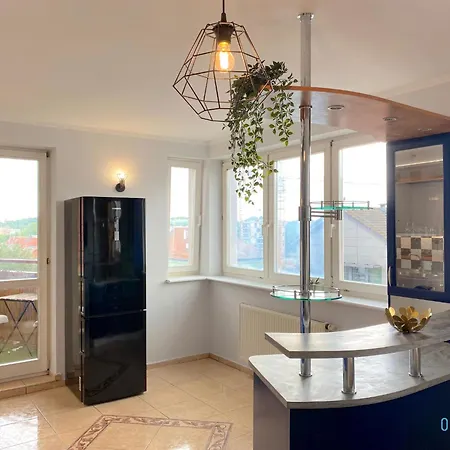 Circus - 10 Min To Old Town Gdansk,pkp & Shopping Mall Gdaňsk