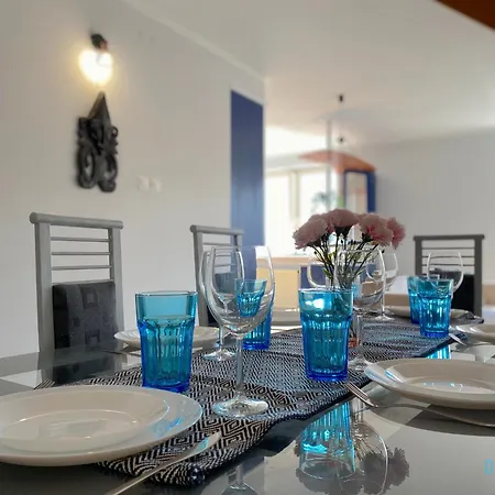 Circus - 10 Min To Old Town Gdansk,pkp & Shopping Mall ホームステイ グダニスク