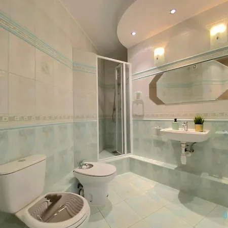 Circus - 10 Min To Old Town Gdansk,pkp & Shopping Mall ホームステイ グダニスク