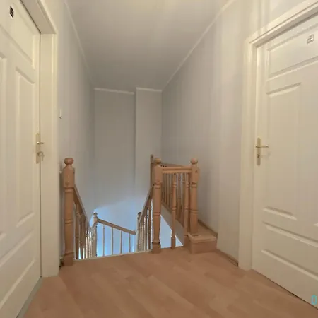 Circus - 10 Min To Old Town Gdansk,pkp & Shopping Mall * גדנסק